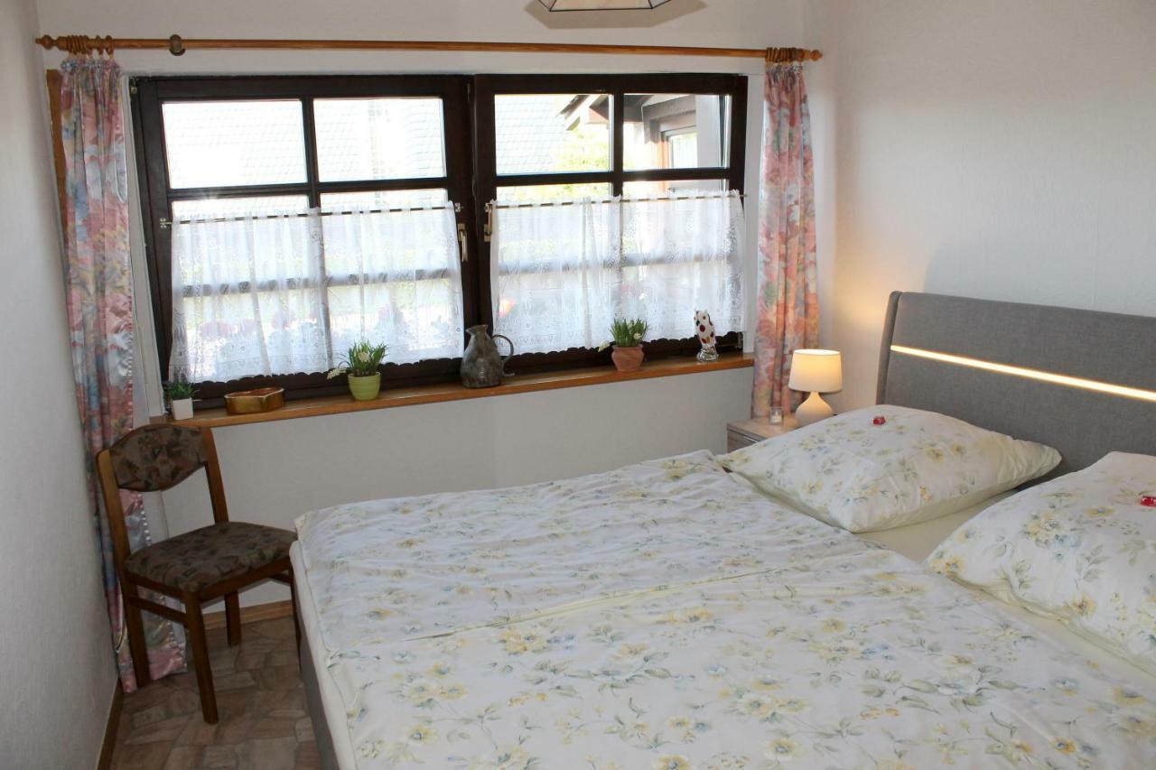 Ferienwohnung Bei Inge Und Heinz コンツ エクステリア 写真