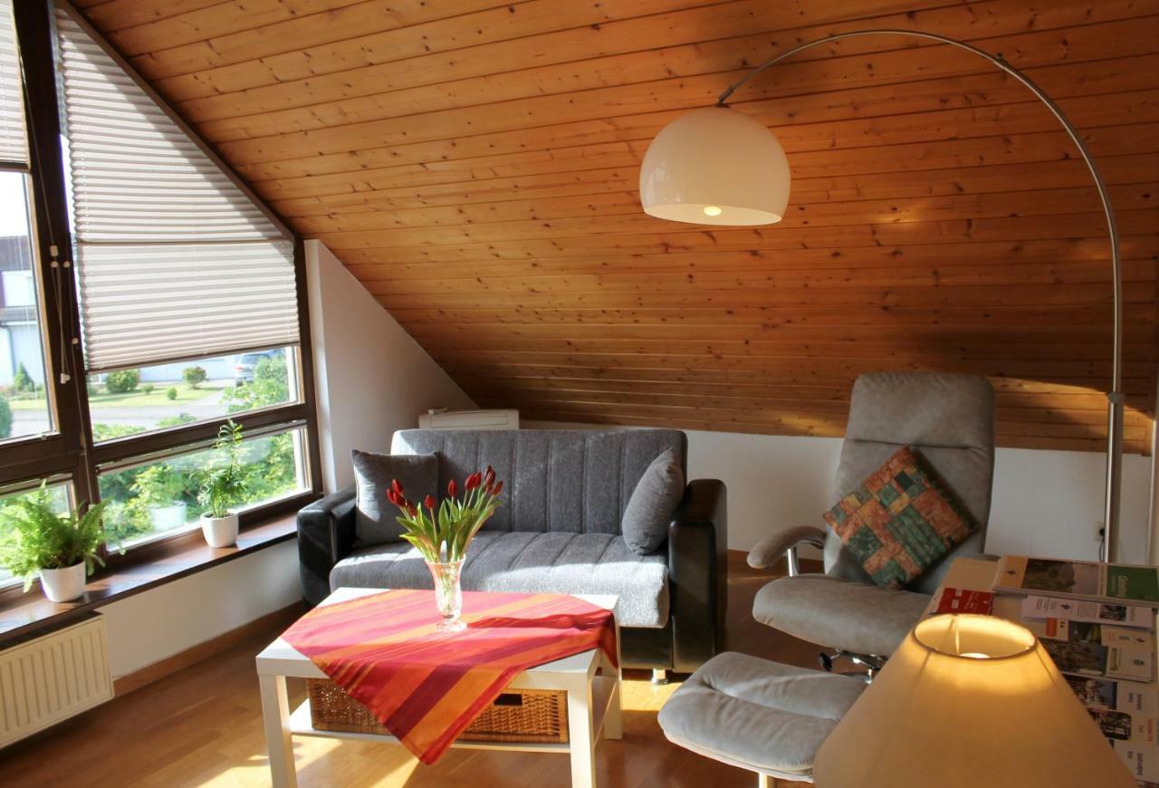 Ferienwohnung Bei Inge Und Heinz コンツ エクステリア 写真