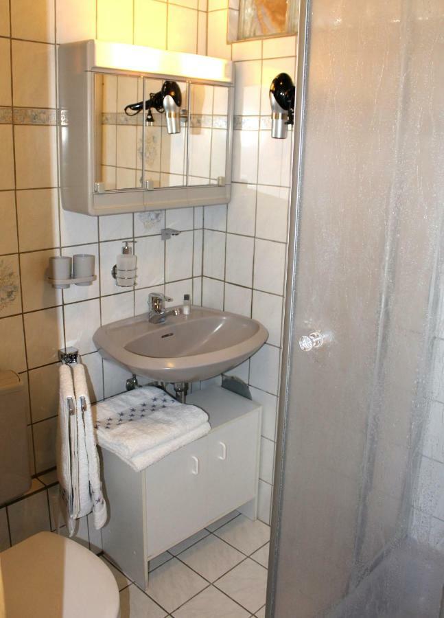 Ferienwohnung Bei Inge Und Heinz コンツ エクステリア 写真